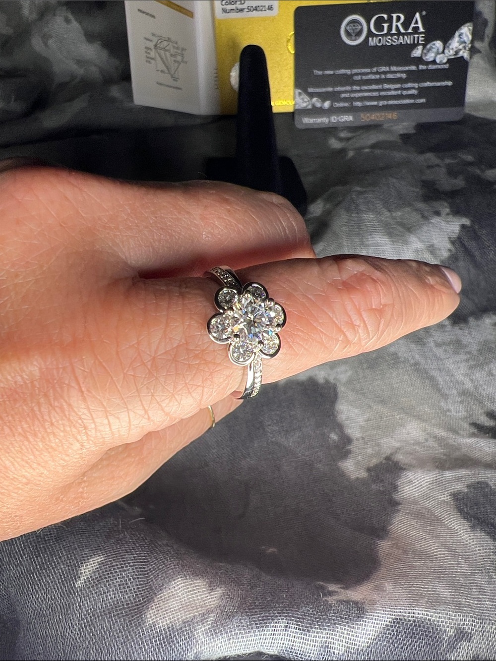 S925 Moissanite Diamond Flower Cluster Ring - White